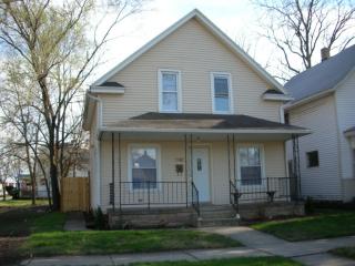 1042 Miner St, South Bend IN  46617-2032 exterior