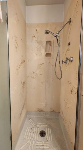 1441 Via Barrett, San Lorenzo, CA 94580-1303