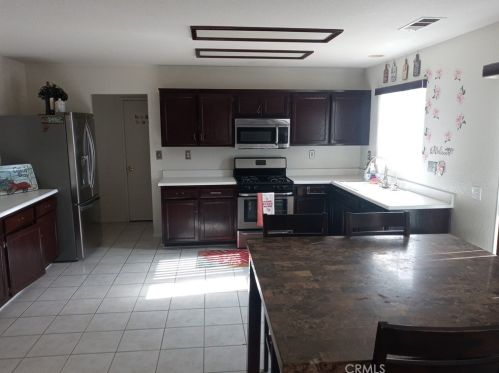 2744 Sonoma Oaks Ave, Perris CA  92571 exterior