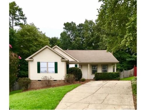 14201 Greenstone Ct, Pineville, NC 28134-9366