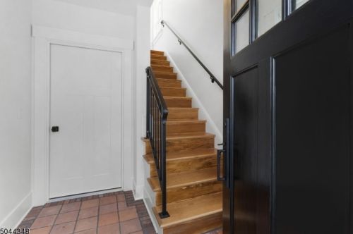 12 Budd St, Morristown NJ  07960-5076 exterior