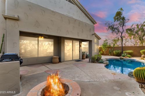 9026 Casitas Del Rio Dr, Scottsdale, AZ 85255-8344