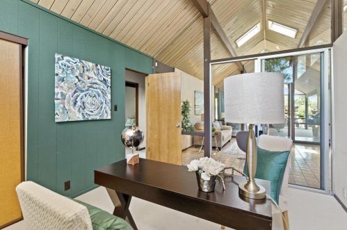 1103 Homestead Rd, Sunnyvale CA  94087-5156 exterior