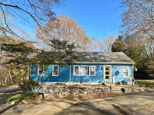 51 Canterbury Tpke, Norwich CT  06360-1812 exterior