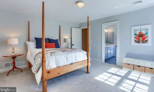 644 Southridge Dr, Navy Sup Dpt PA  17055-6025 exterior