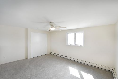 4028 Jean Ave, Bethpage NY  11714-4521 exterior