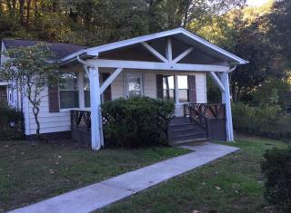1518 Alder Dr, Saint Albans, WV 25177-2356