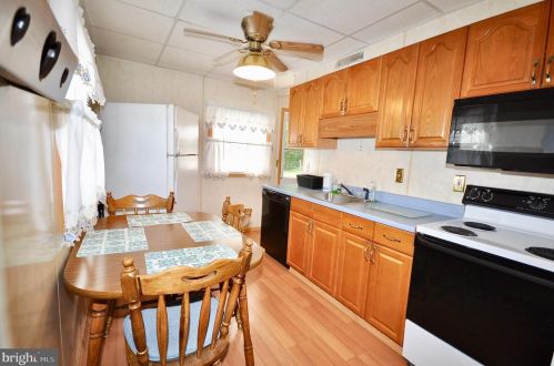 823 Willow St, Southampton PA  18966-3431 exterior