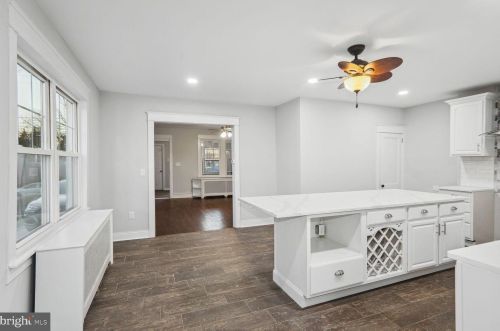 406 Ashland Ave, Manor PA  19036-1722 exterior