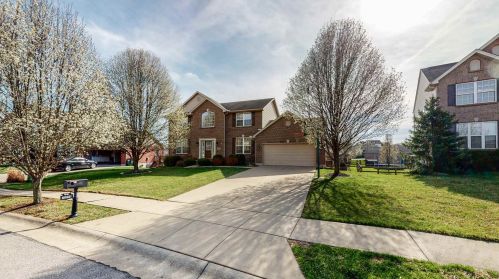 10210 Desmond Ct, Covington, KY 41015-2436