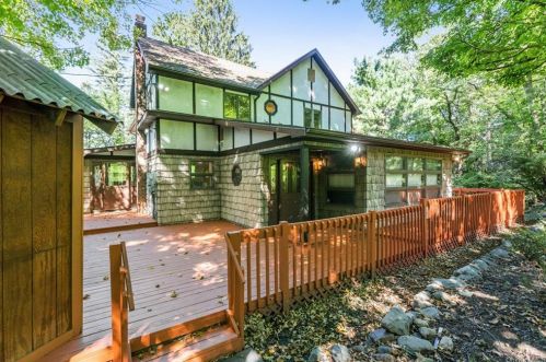 188 Bellvale Lakes Rd, Warwick NY  10990-3454 exterior