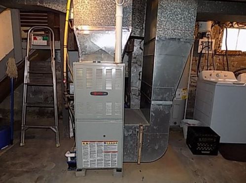 105 St, New Kensington PA  15068-5416 exterior