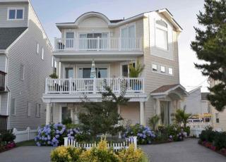 310 38th St, Brigantine City, NJ 08203-1522