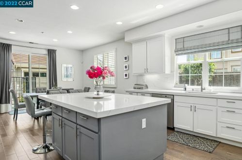 5648 Dresslar Cir, Livermore CA  94550-7194 exterior