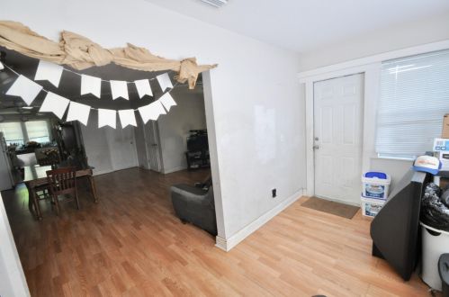 4010 Gdn Ave, West Palm Beach FL  33405-2578 exterior