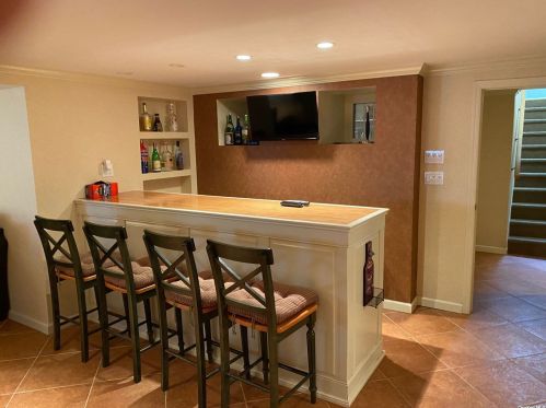 2254 Merokee Pl, North Bellmore NY  11710-3324 exterior