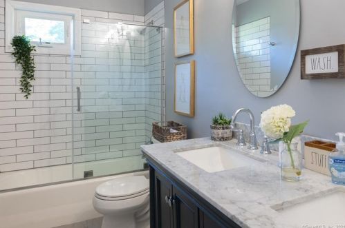 28 Talcott Rd, Glastonbury CT  06033-2919 exterior