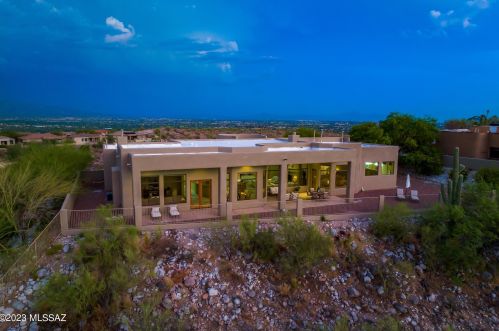 7541 Crested Saguaro Pl, Tucson, AZ 85750-6948