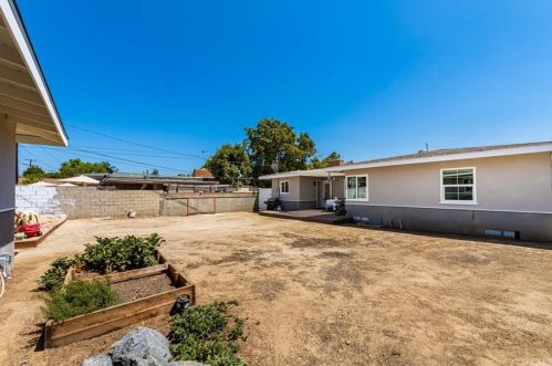 419 Union Pl, Brea CA  92821-5424 exterior