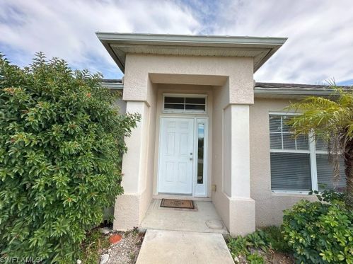 2123 22nd Pl, Cape Coral, FL 33909-4648