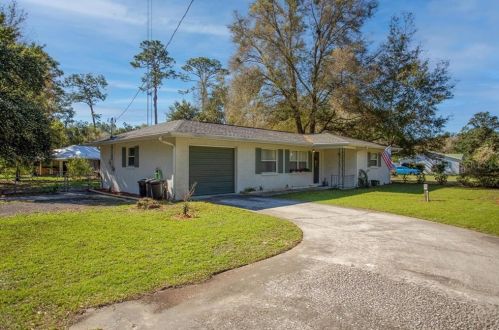 9930 Dunnellon Rd, Crystal River, FL 34428-7248
