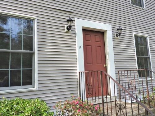 87 Great Hillwood Rd, Moodus, CT 06469-1218