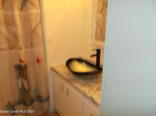 927 Hyacinth Cir, Sebastian FL  32976-7668 exterior