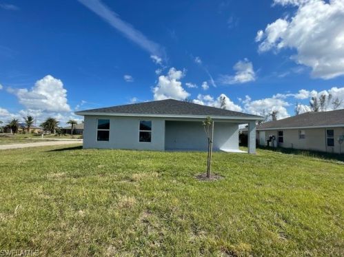 2808 39th St, Lehigh Acres FL  33976-4511 exterior
