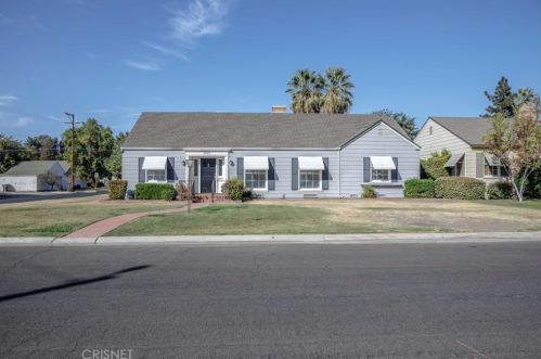 2020 Bradford St, Bakersfield, CA 93304-3504