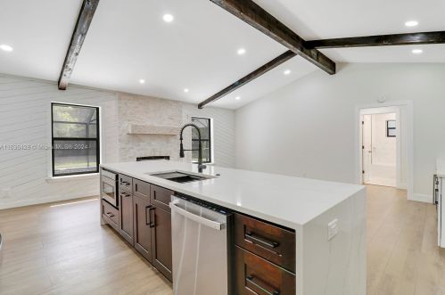 16694 Mellen Ln, Jupiter FL  33478-6004 exterior