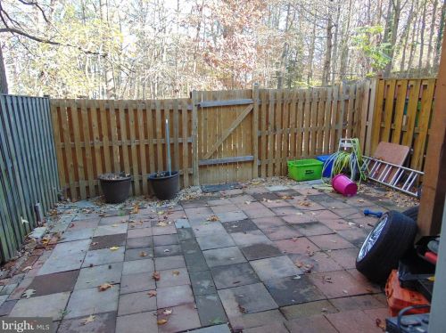 14833 Winding Loop, Woodbridge VA  exterior