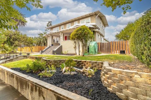 520 2nd St, Rio Vista, CA 94571-1906