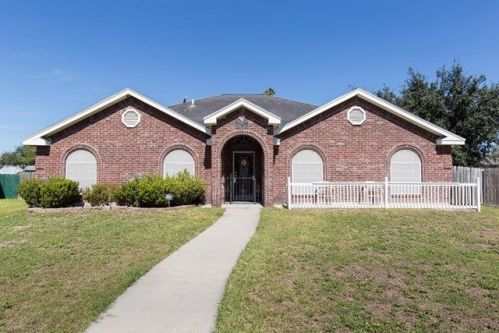 512 Tulip Cir, Campo Alto, TX 78516-9806