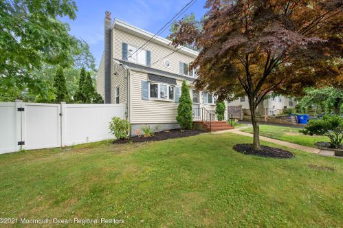 284 19th Ave, Bricktown, NJ 08724-1745
