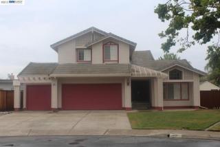 145 Meadow Brook Ct, Oakley, CA 94561-2725