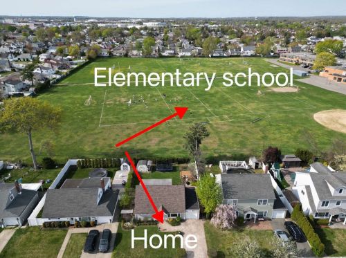 4016 Jean Ave, Bethpage NY  11714-4521 exterior