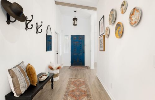 51915 Avenida Alvarado, La Quinta CA  92253-3190 exterior