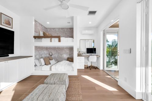 21 12th St, Delray Beach FL  33444-2913 exterior