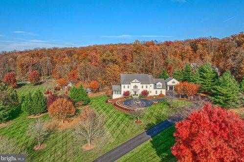 40280 Spectacular Bid Pl, Leesburg VA  20176-7173 exterior