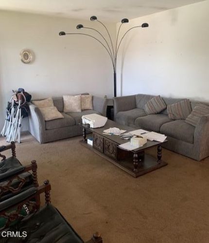 164 Navarro St, Oxnard CA 93030-6153 exterior