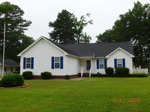 205 Andrea Dr, Goldsboro, NC 27530-7770