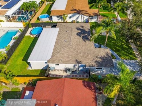 8421 17 Ct, Hollywood FL 33028 exterior