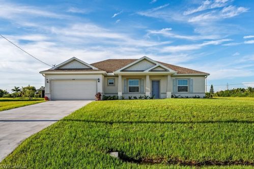 2244 4th Ter, Cape Coral, FL 33909-0063