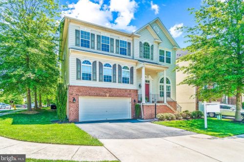 4437 Davis Fairfax Ln, Woodbridge, VA 22192-5580