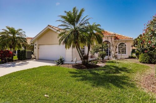 4285 Montalvo Ct, Naples, FL 34109-3336