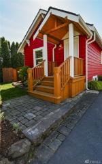 10245 36th Ave, Seattle, WA 98146-1111