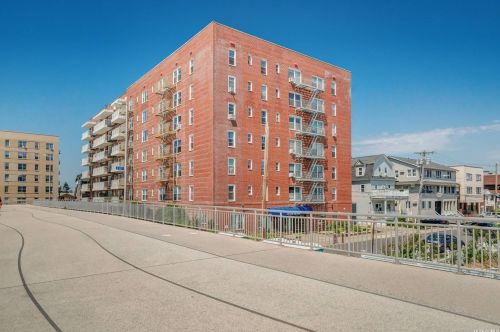 133 Beach 120th St, Far Rockaway NY  11694-1920 exterior