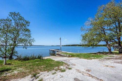 227 Sassafras Dr, Chita TX  75862-6812 exterior