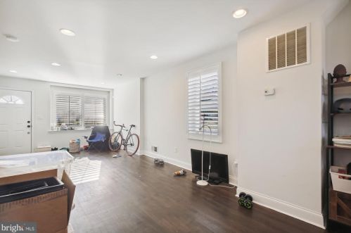 5060 Just St, Washington DC  20019-5558 exterior