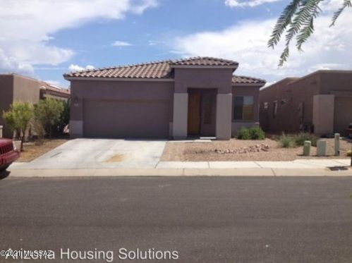 320 Calle Minerva, Green Valley, AZ 85614-3769